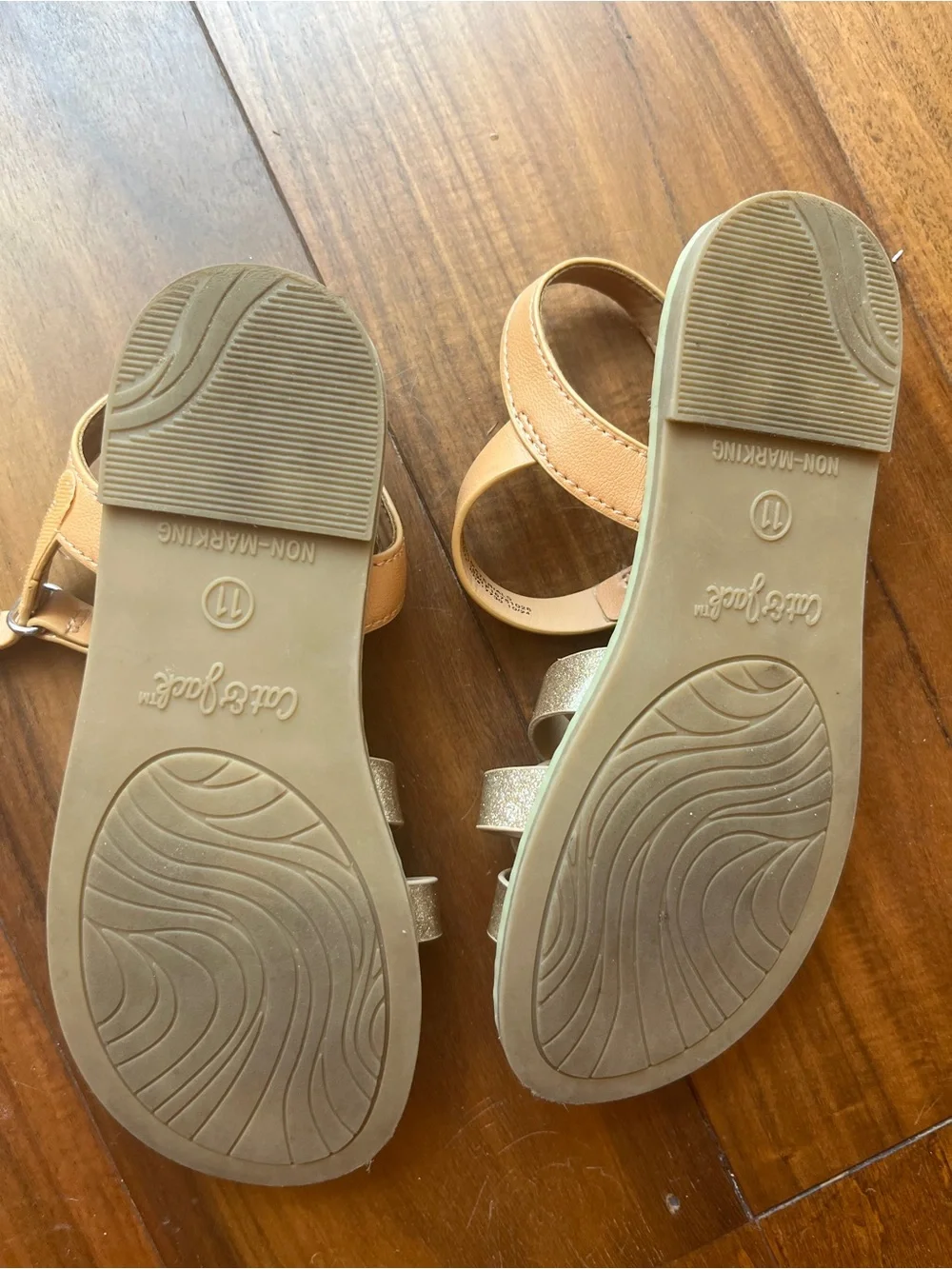 EUC Cat and jack gold sparkly sandals